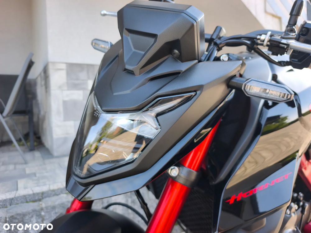 Honda Hornet - 26