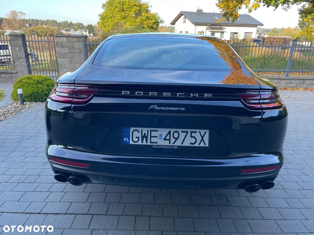 Porsche Panamera - 6