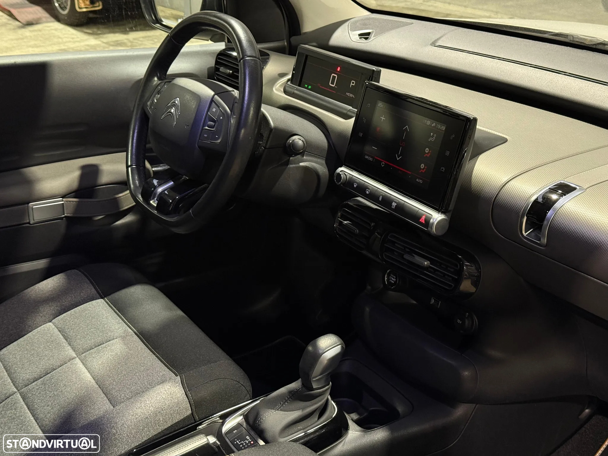 Citroën C4 Cactus BlueHDi 120 Stop&Start EAT6 Origins - 32