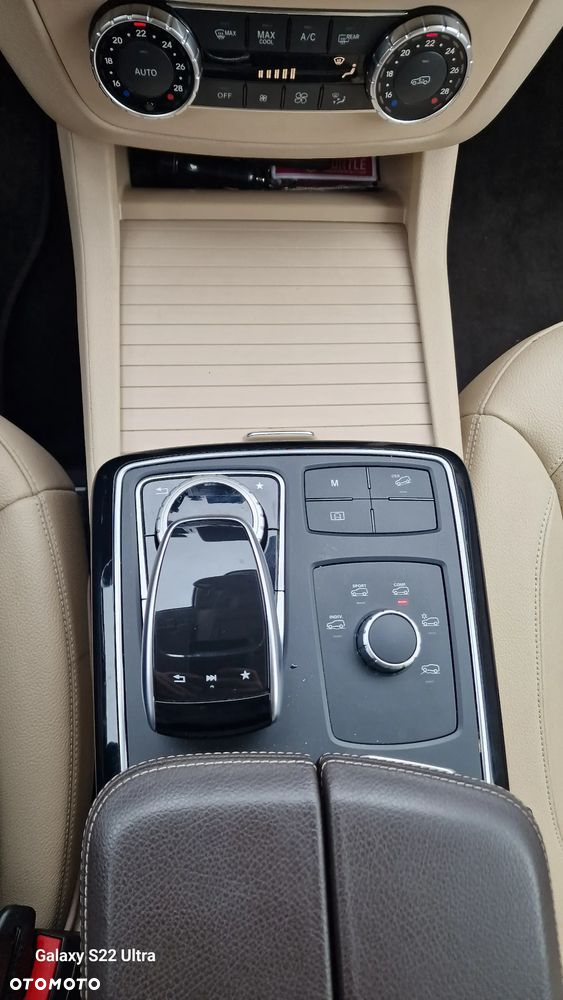 Mercedes-Benz GLE - 21