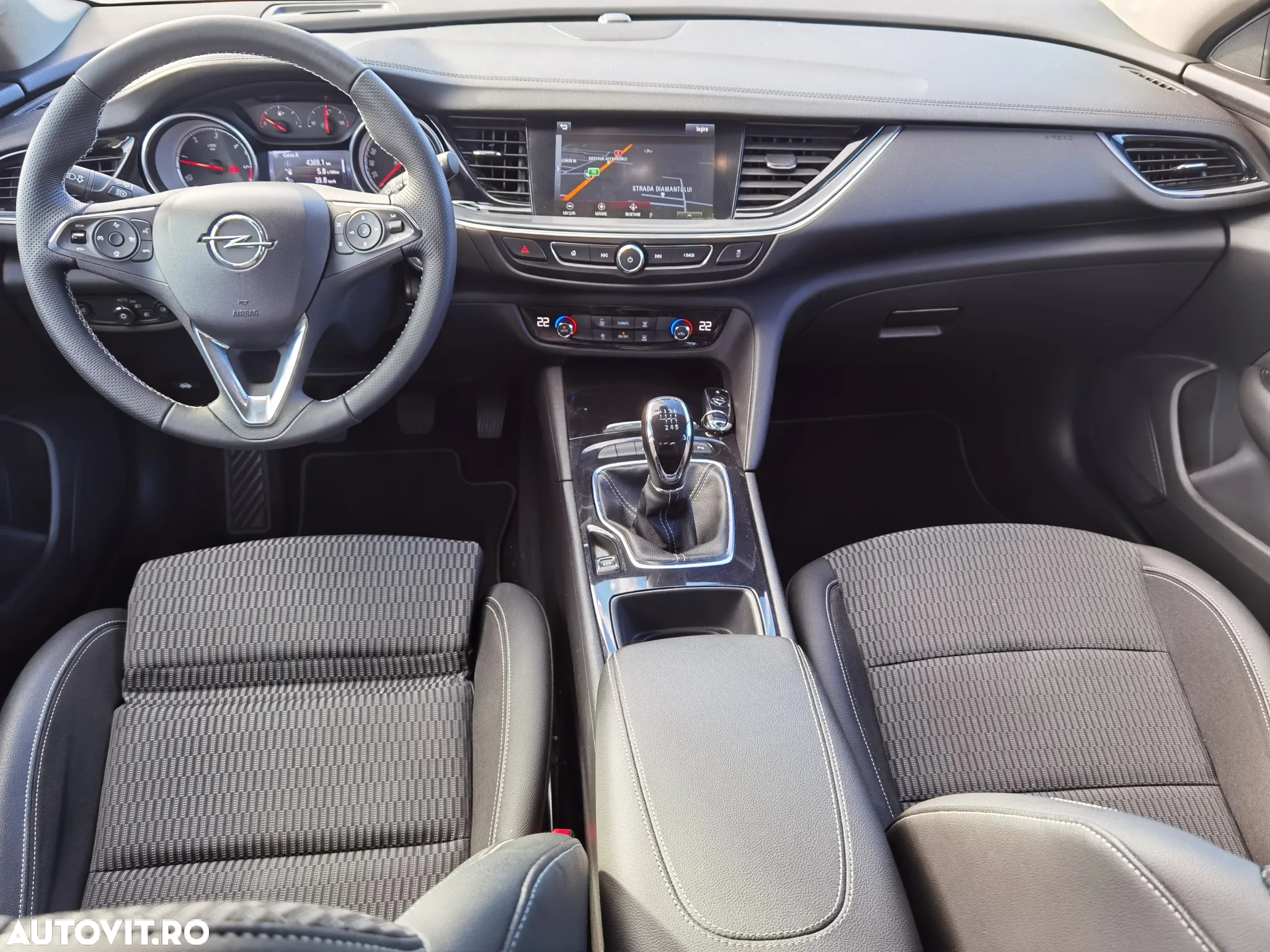 Opel Insignia Grand Sport 1.6 Diesel Innovation - 13