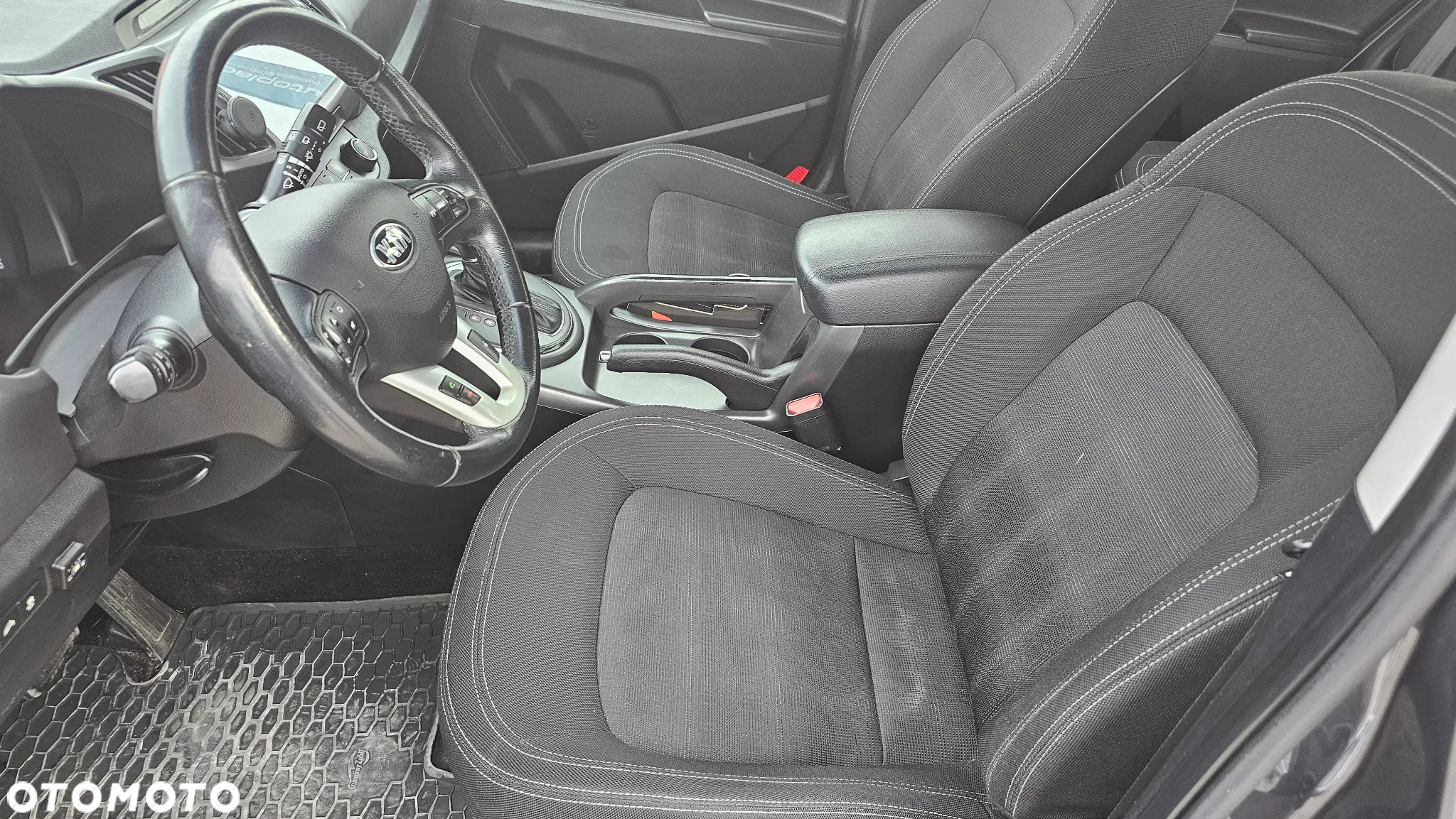 Kia Sportage 2.0 L 2WD - 12