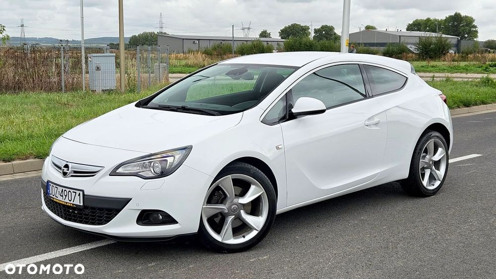 Opel Astra IV GTC 2.0 CDTI Sport S&S - 1