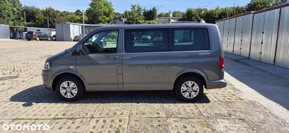 Volkswagen Multivan - 29