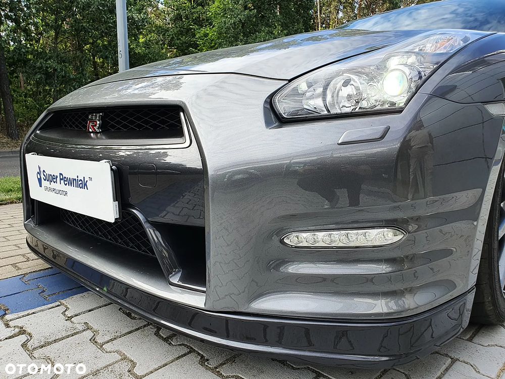 Nissan GT-R Black Edition - 36
