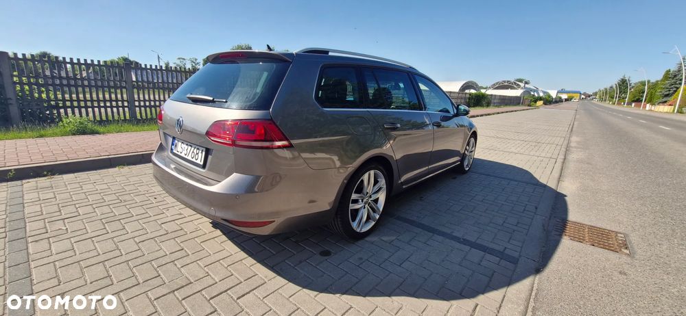 Volkswagen Golf 2.0 BlueTDI DSG Highline - 6