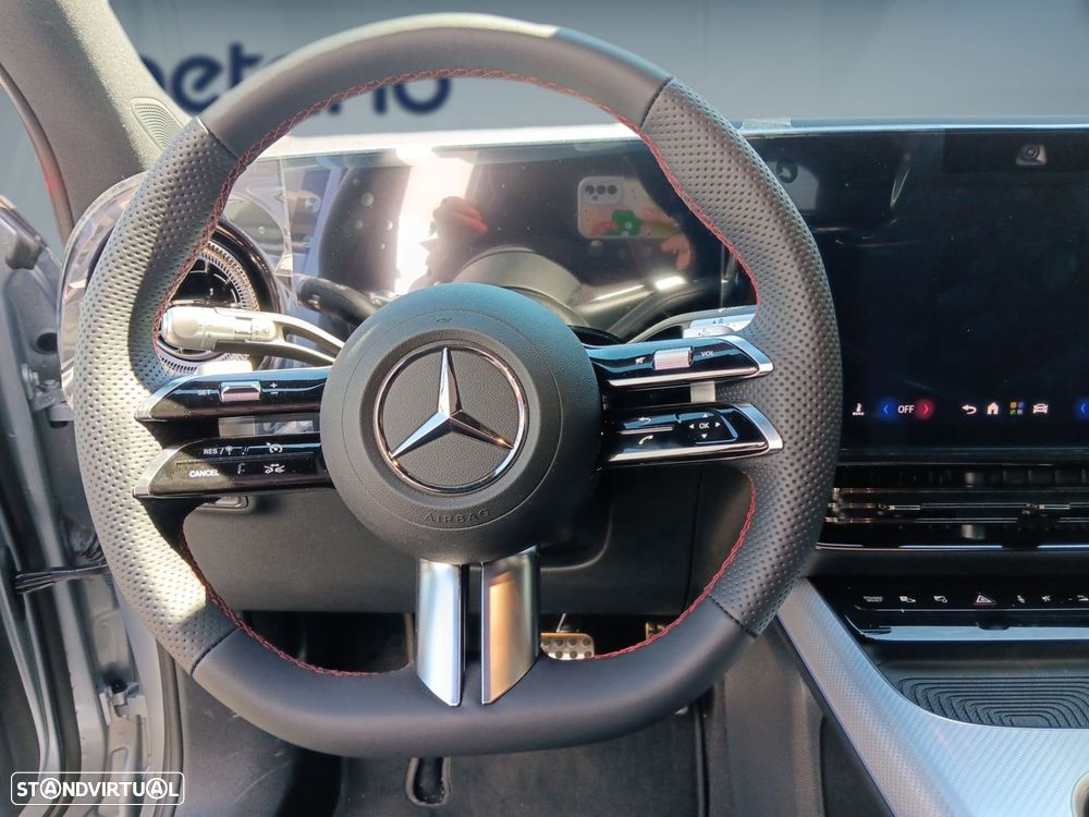 Mercedes-Benz GLB 250+ EQ - 13