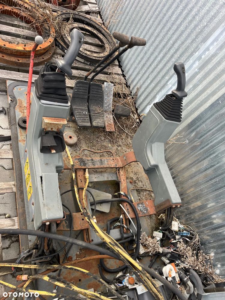 Konsola joysticki fotel operatora koparki minikoparki - 1