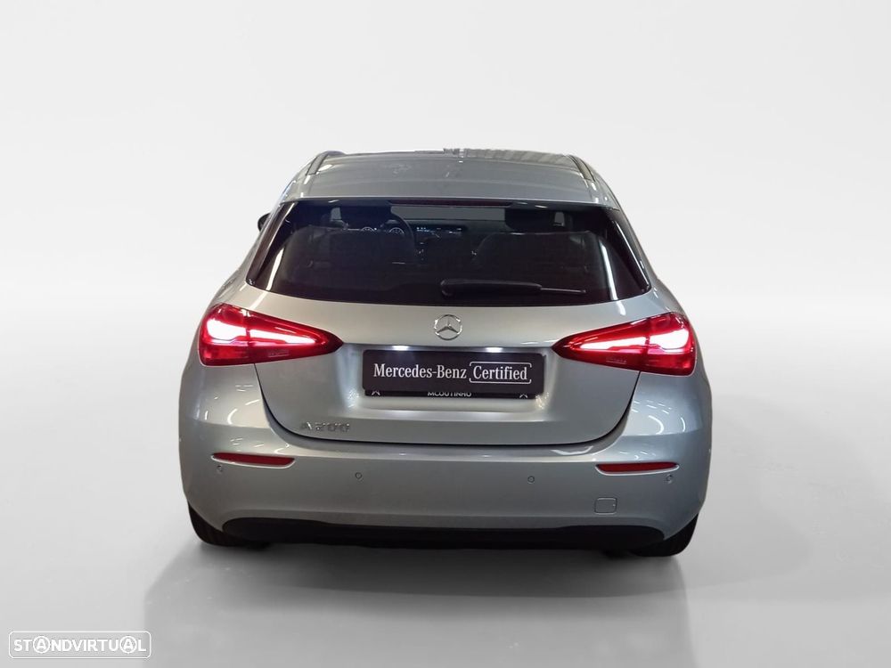 Mercedes-Benz A 200 - 4