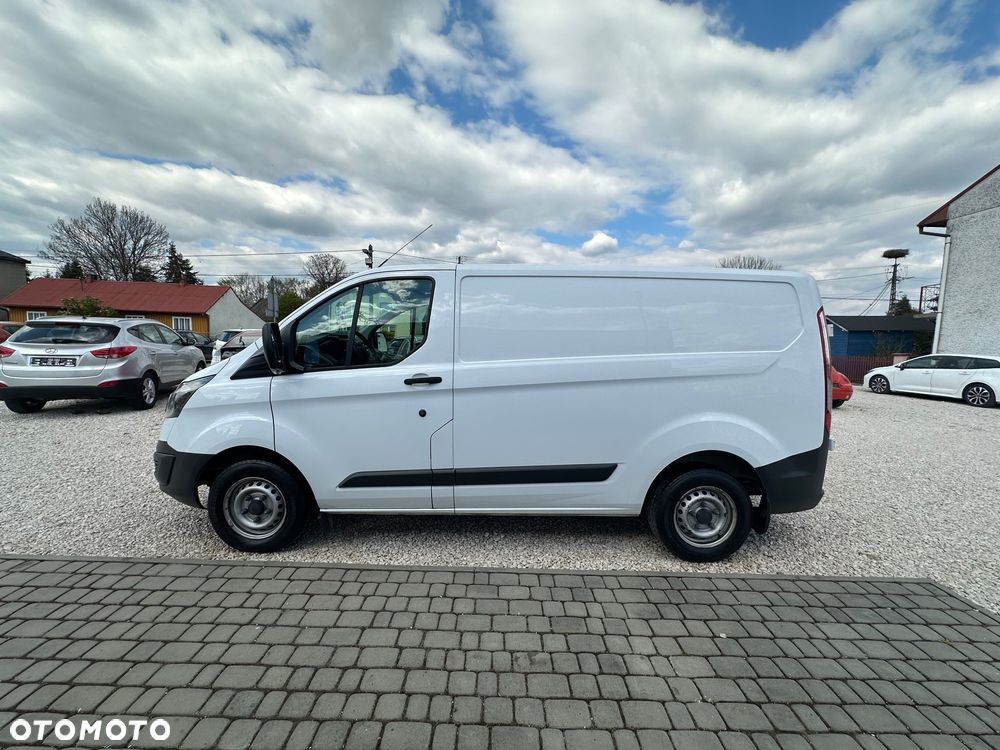 Ford TRANSIT CUSTOM - 4