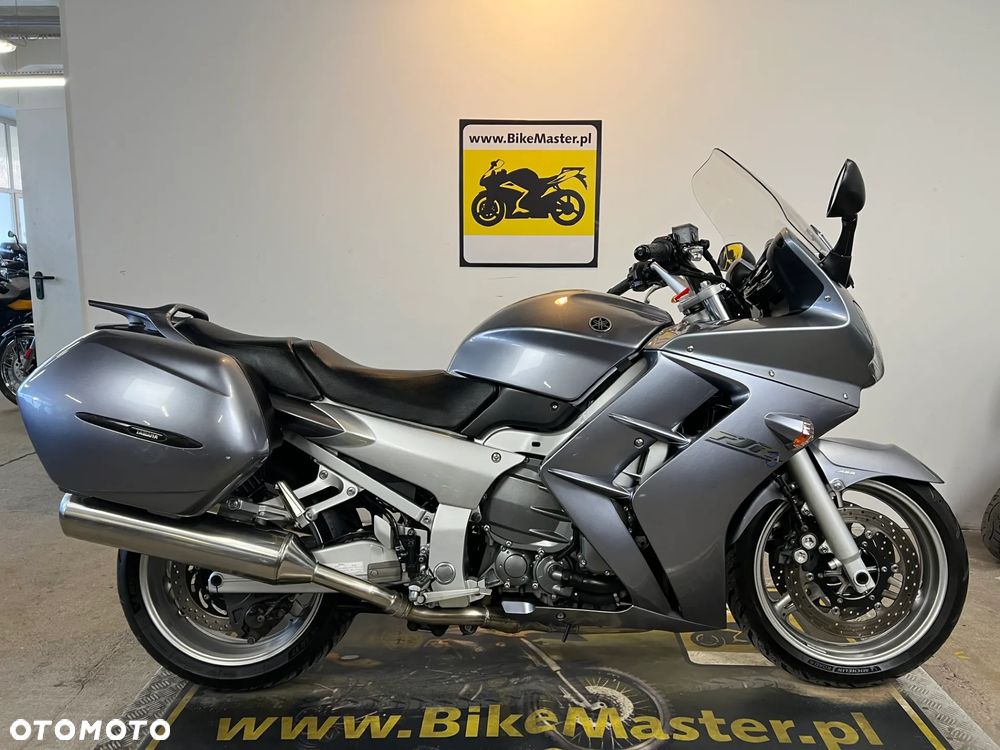 Yamaha FJR - 1