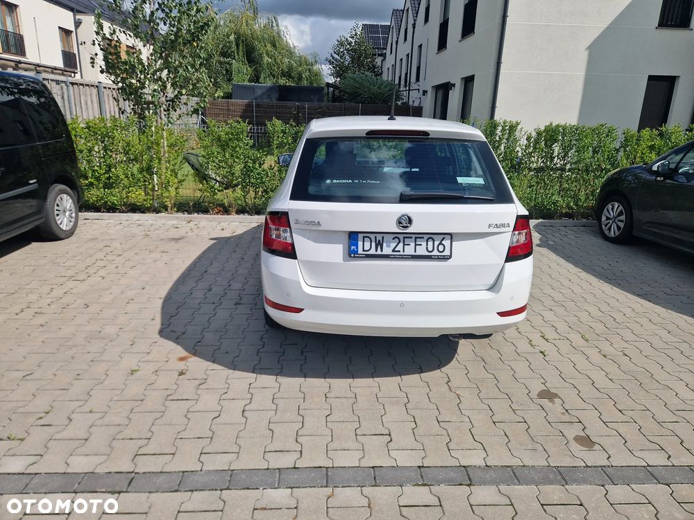 Skoda Fabia 1.0 TSI Ambition - 10