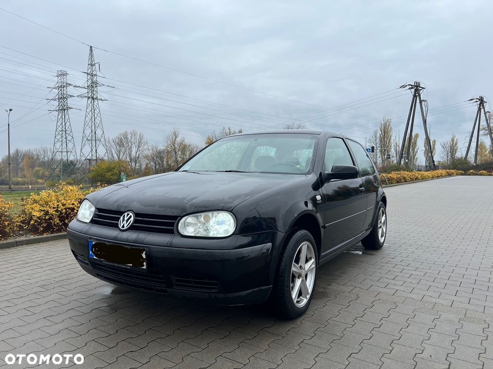 Volkswagen Golf 1.6 - 1