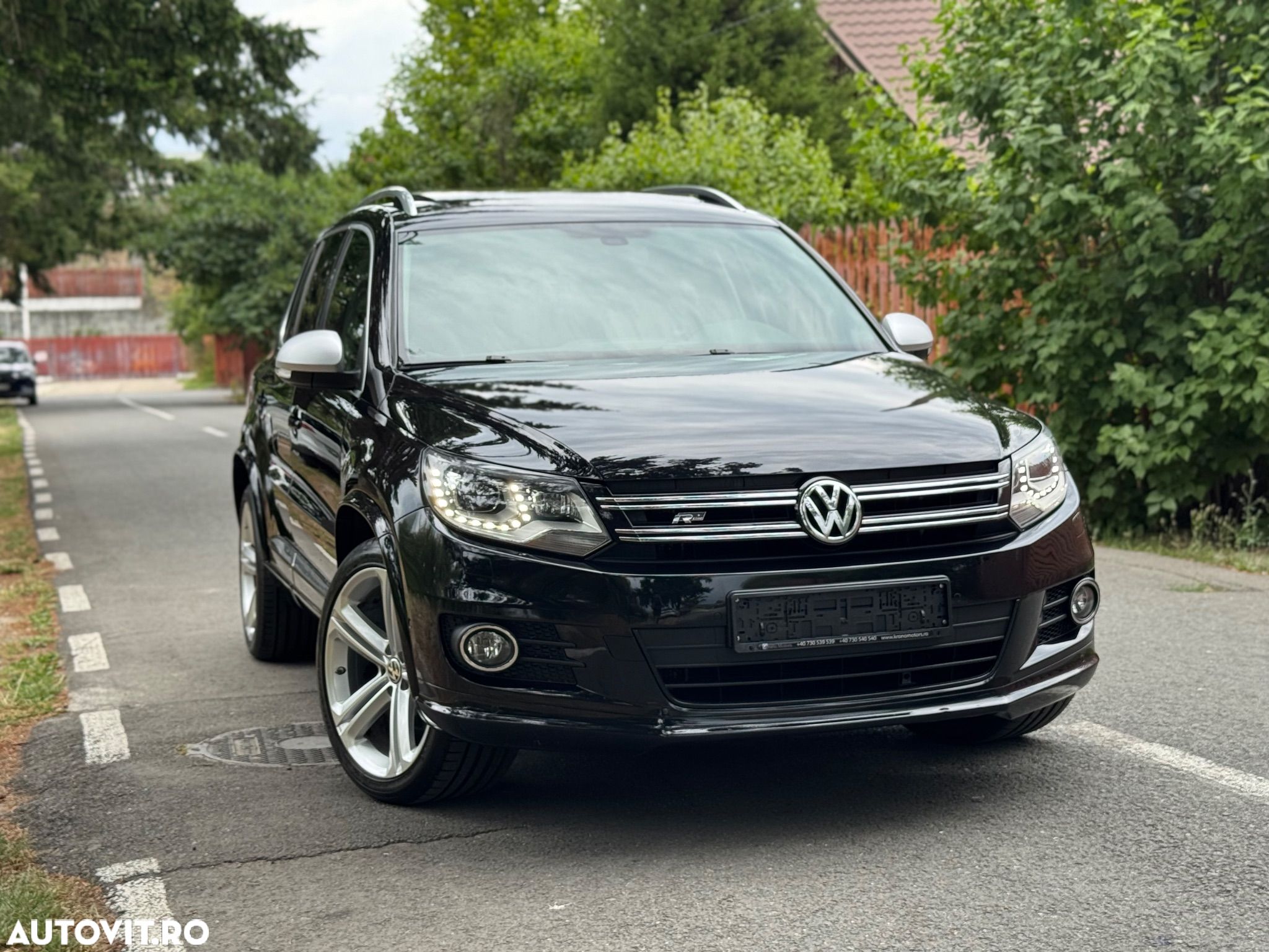 Volkswagen Tiguan 2.0 TDI DPF BlueMotion Technology Cup Sport & Style - 1