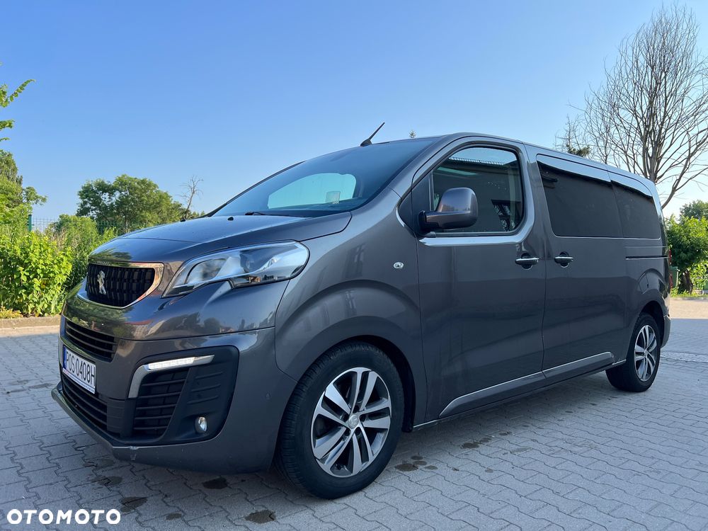 Peugeot Traveller - 2