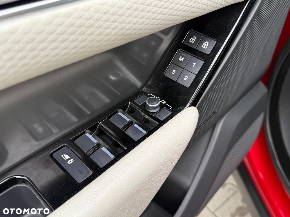 Land Rover Range Rover Velar D200 S - 18