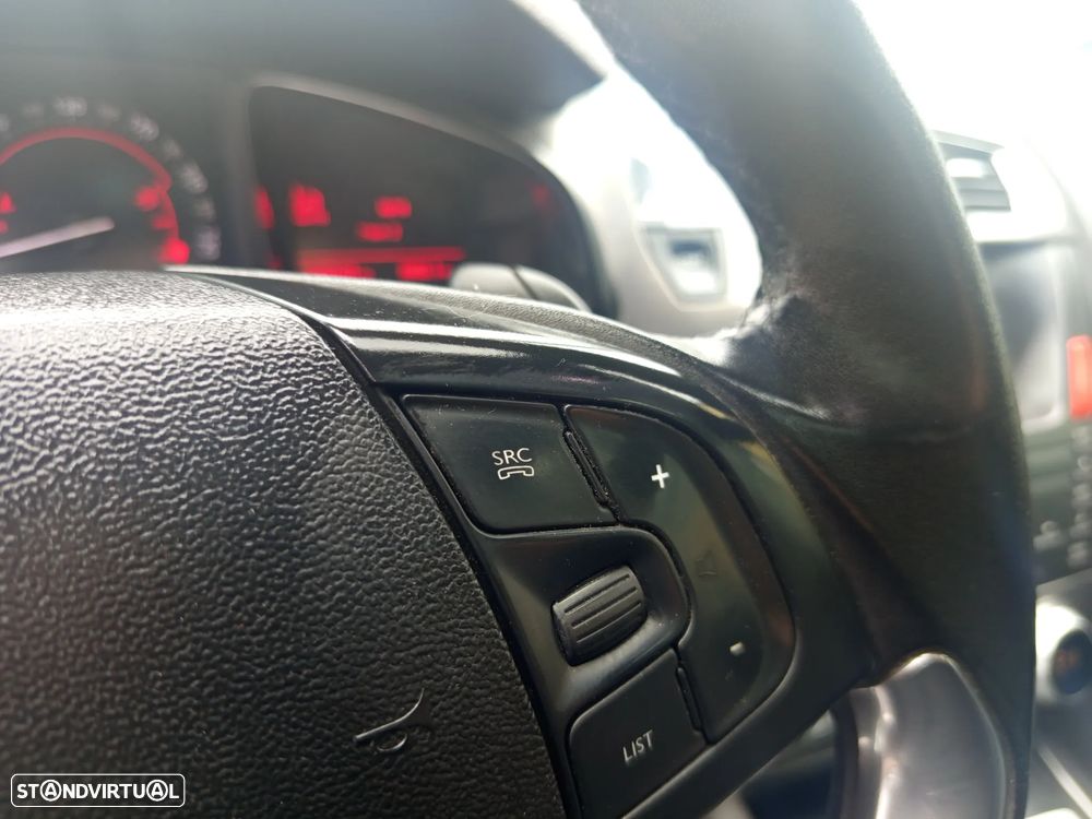 Citroën DS5 e-HDi 115 EGS6 SoChic - 16