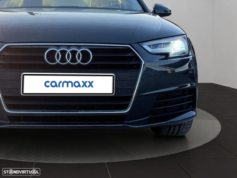 Audi A4 30 TDI S tronic design - 22