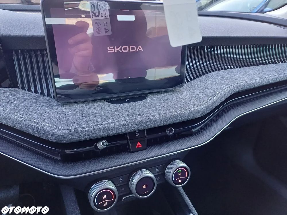 Skoda Superb 2.0 TSI Drive DSG - 19