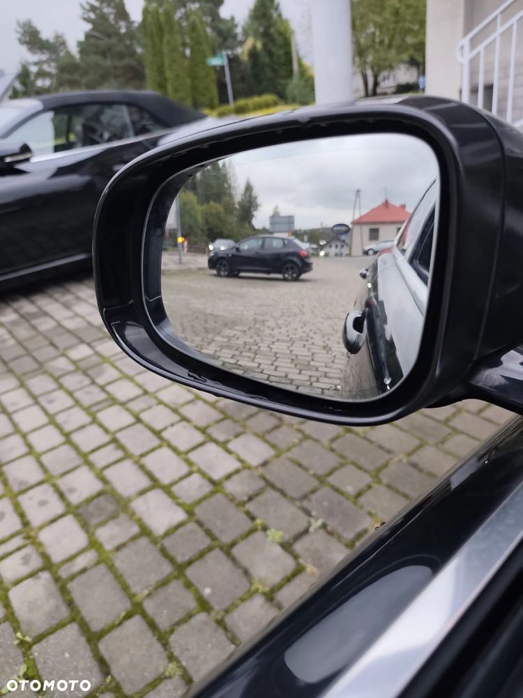 Jaguar XF 3.0 V6 D S Portfolio - 32