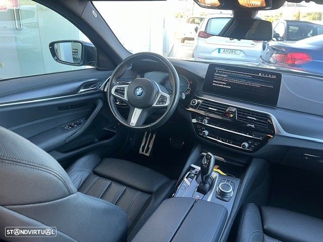 BMW 520 e Pack M - 10