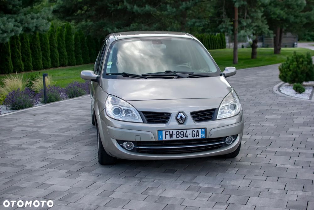 Renault Scenic - 10