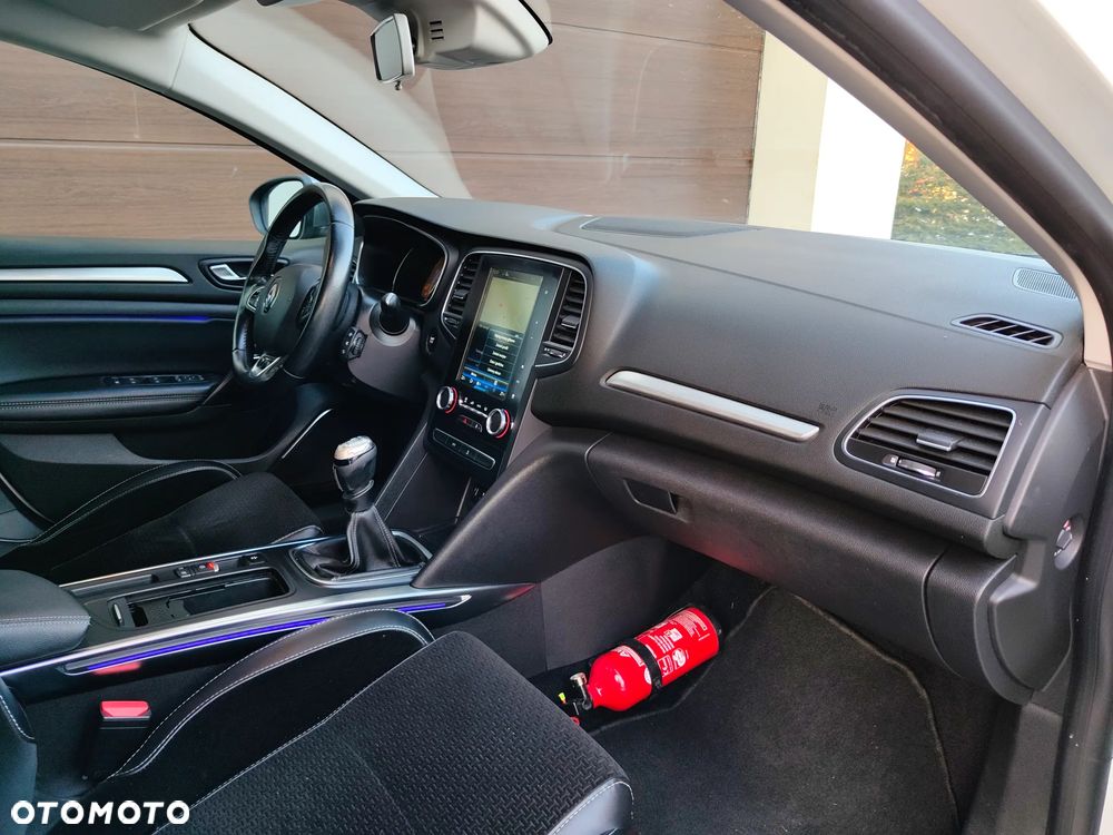 Renault Megane ENERGY dCi 130 GT LINE - 17