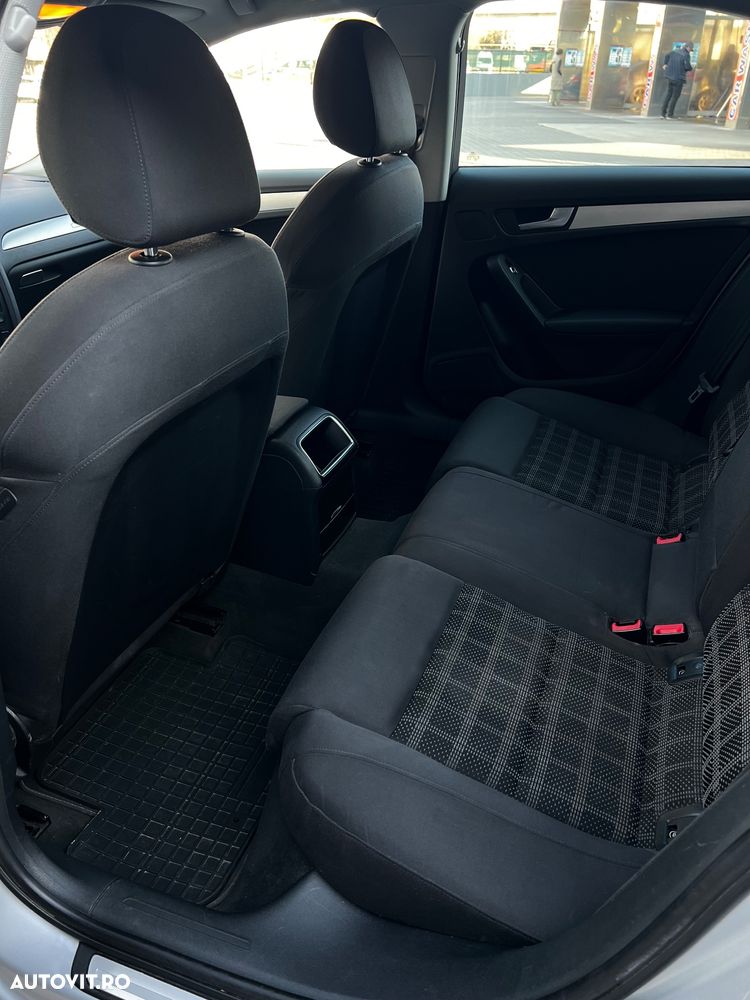 Audi A4 2.0 TDI quattro - 12