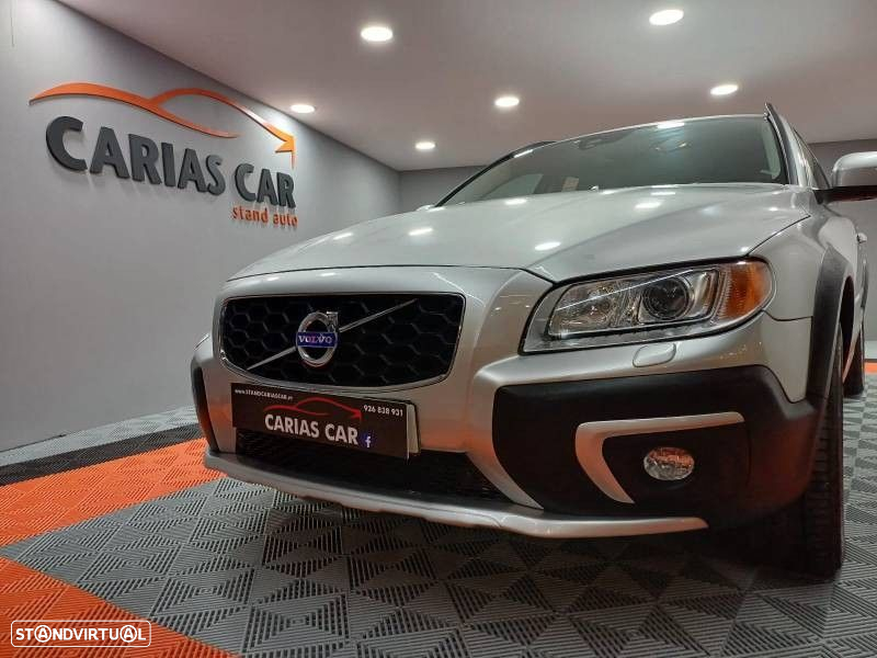 Volvo XC 70 2.0 D4 Momentum Geartronic - 11