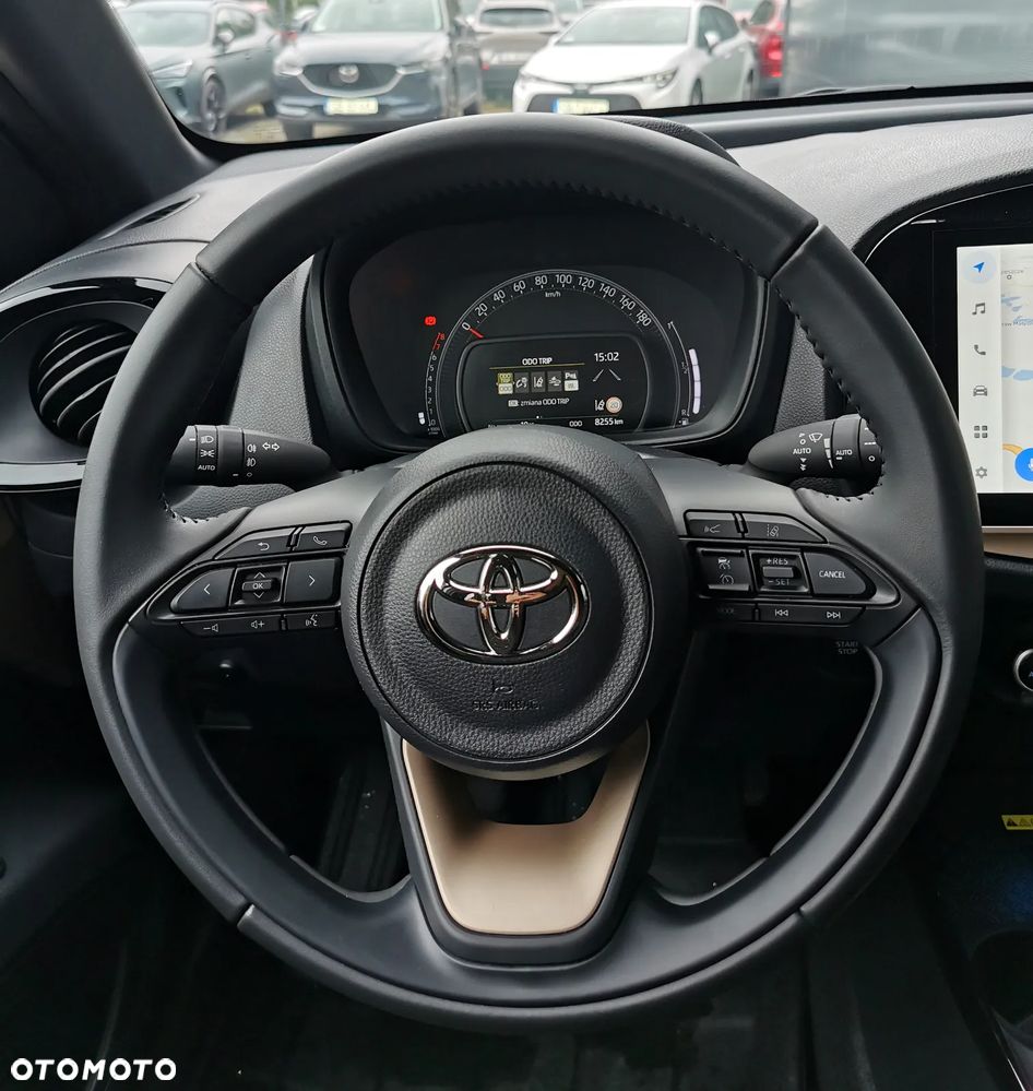Toyota Aygo X 1.0 VVT-i Executive - 11