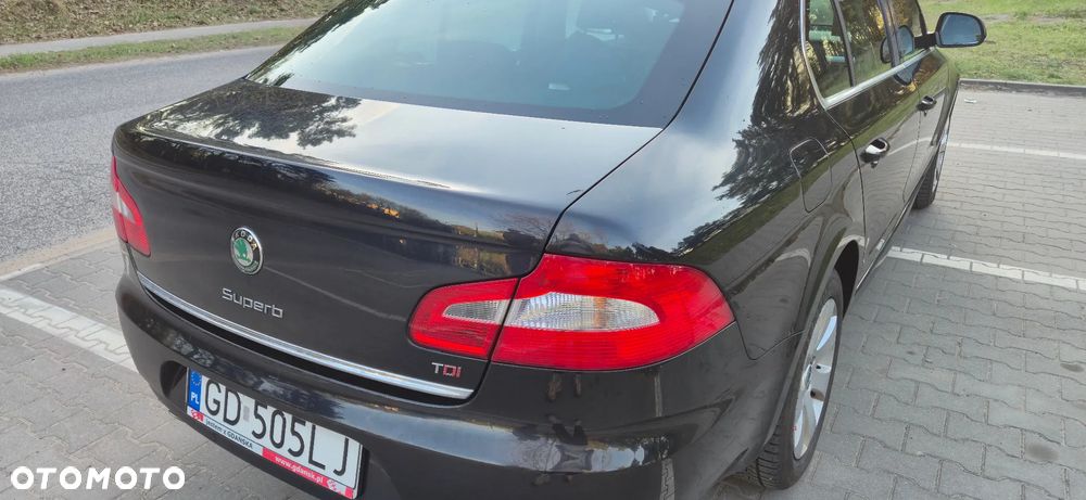 Skoda Superb 2.0 TDI Ambition - 7