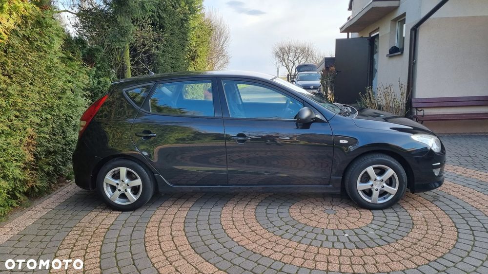 Hyundai i30 1.4 Edition Plus - 4