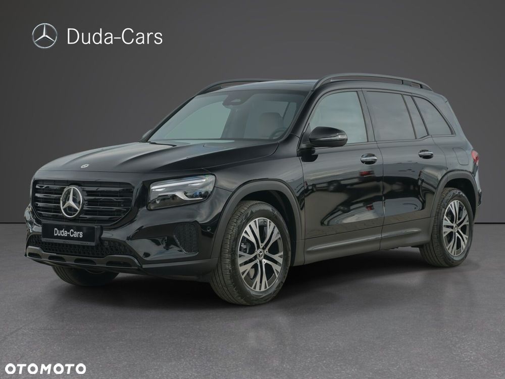 Mercedes-Benz GLB - 1