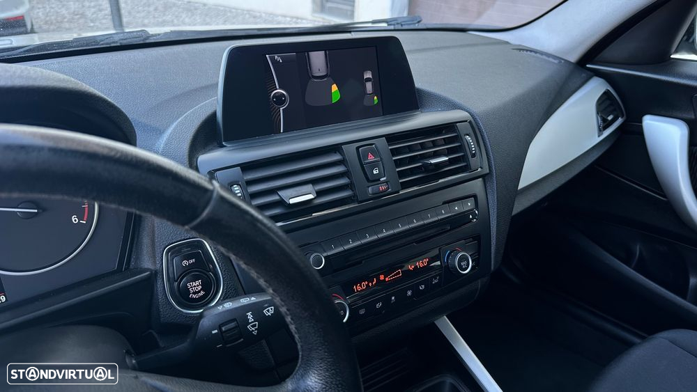 BMW 116 d Sport Line - 14