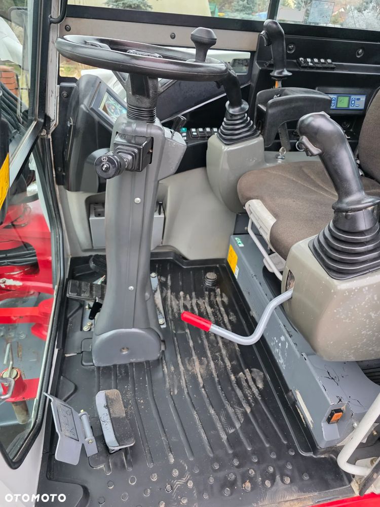 Takeuchi TB 295W Powertilt - 19