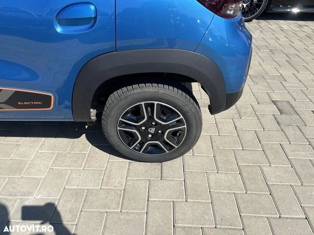 Dacia Spring - 17