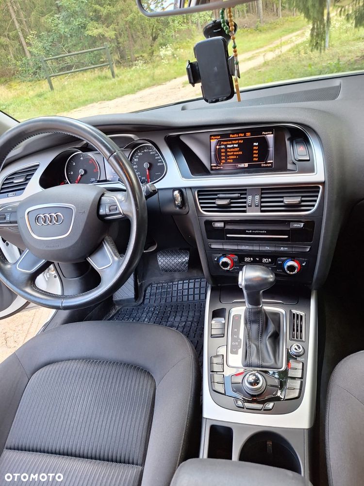 Audi A4 Avant 2.0 TDI S tronic - 14