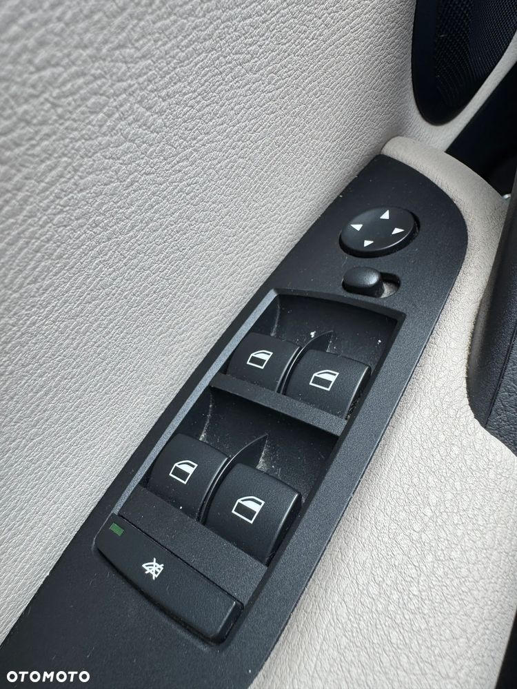 BMW X1 - 29