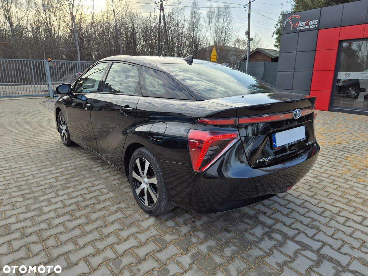 Toyota Mirai - 8