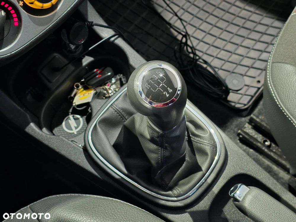 Opel Corsa - 34