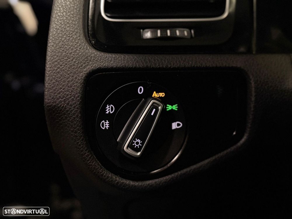 VW Golf 2.0 TDI GTD - 42