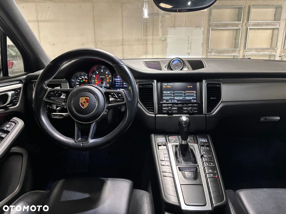 Porsche Macan - 13