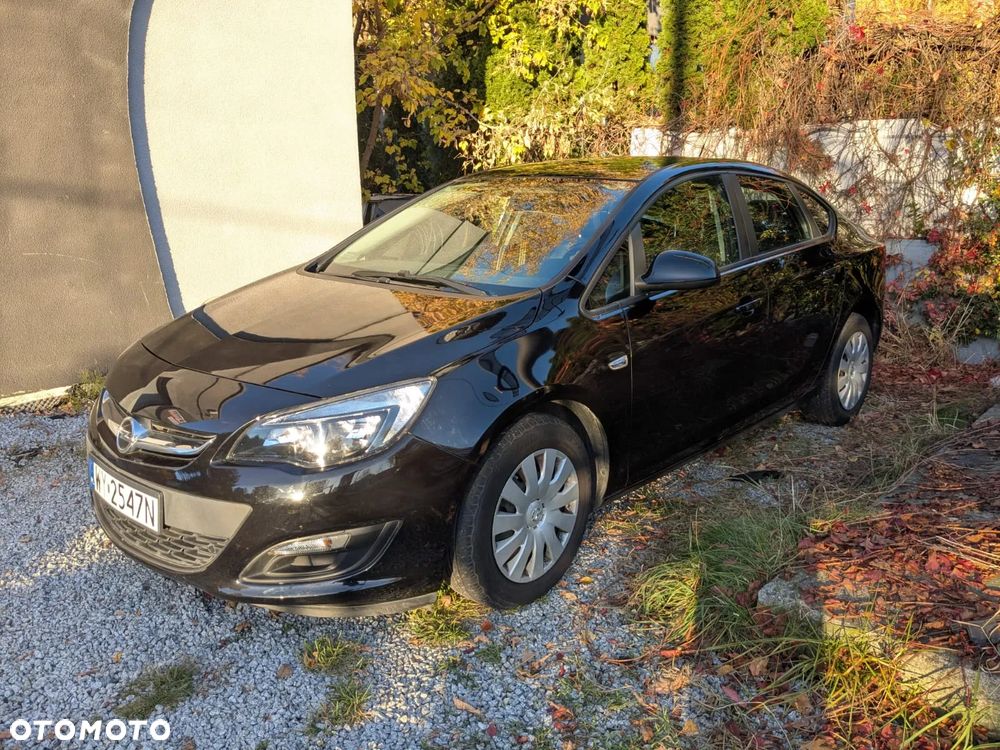 Opel Astra - 1