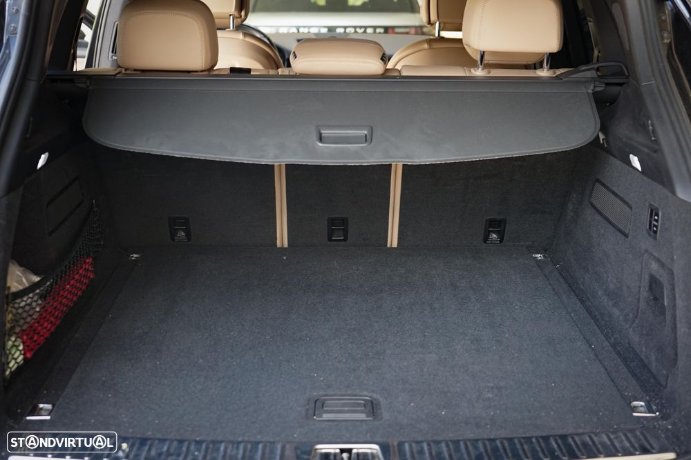 Porsche Cayenne - 26