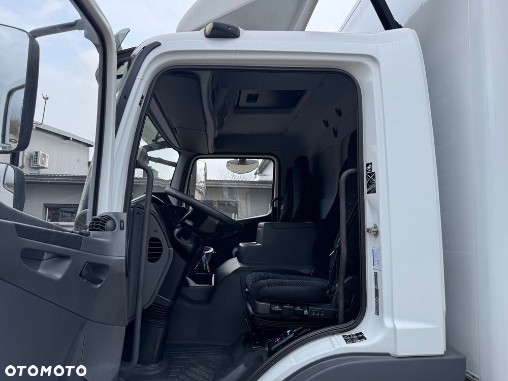 Mercedes-Benz ATEGO - 26