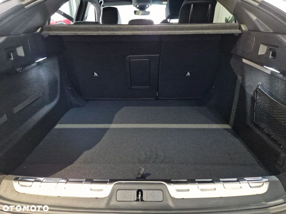 Peugeot 408 1.6 Plug-in Hybrid 240 GT Exclusive e-DCS7 - 19