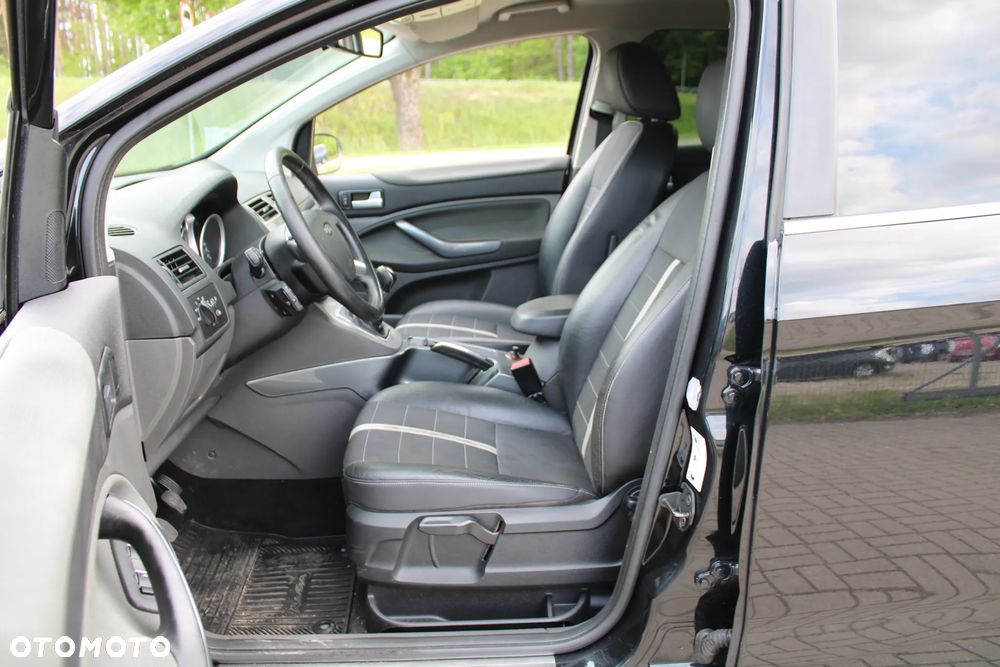 Ford Kuga - 20