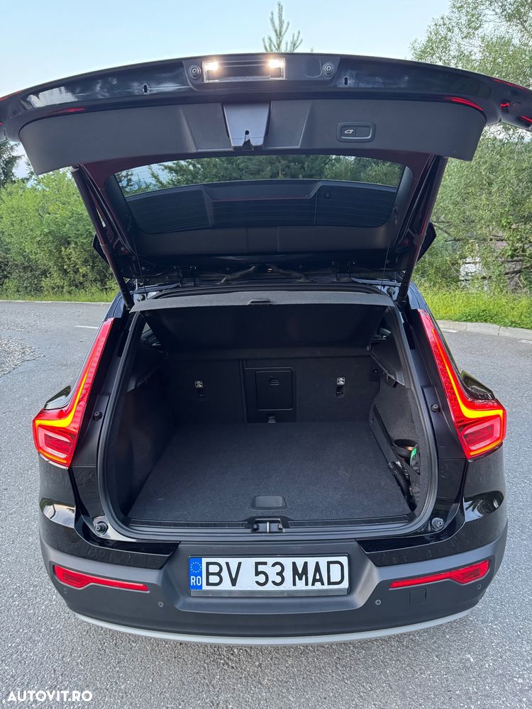 Volvo XC 40 D4 AWD Geartronic Momentum - 7