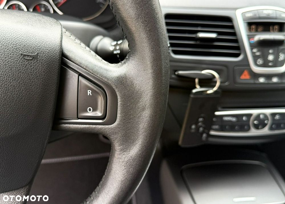 Renault Laguna 2.0 16V Dynamique - 32