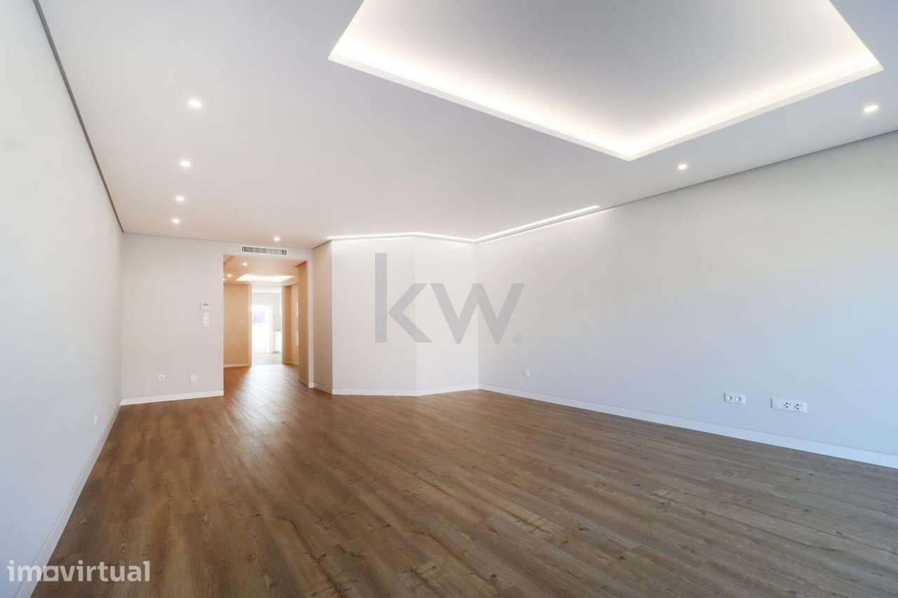 Apartamento T3 Novo em Carcavelos com Excelentes Acabamentos - Grande imagem: 4/45